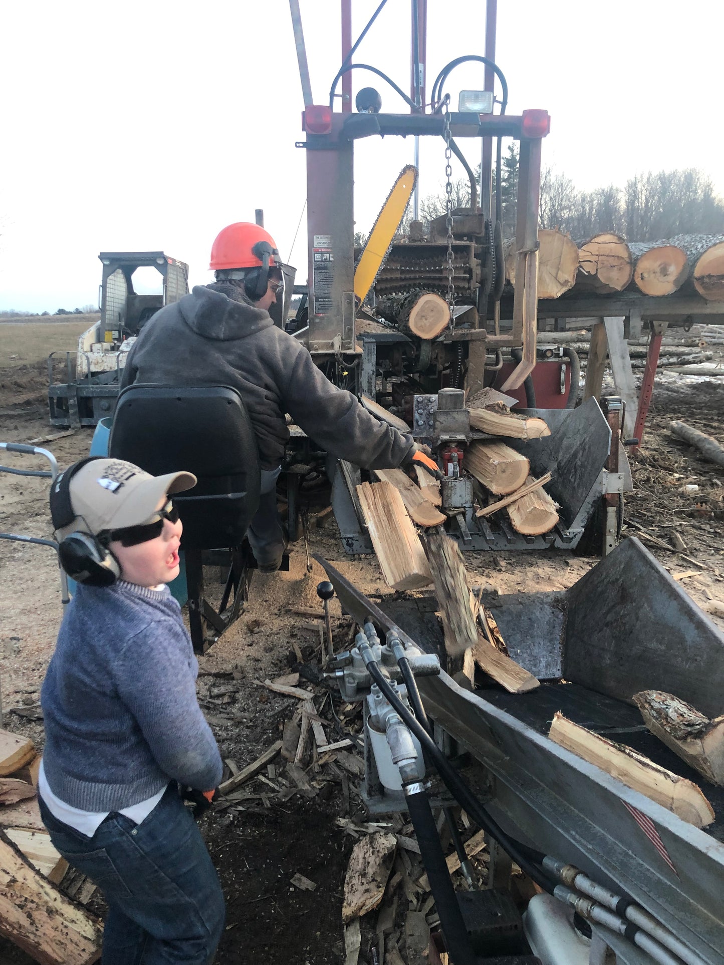 Bulk Air Seasoned Hardwood Firewood - Full Cord - Delivered